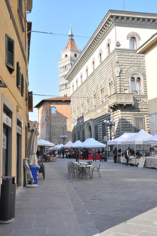 B&B Al Canto Del Cavour Пистоя Екстериор снимка