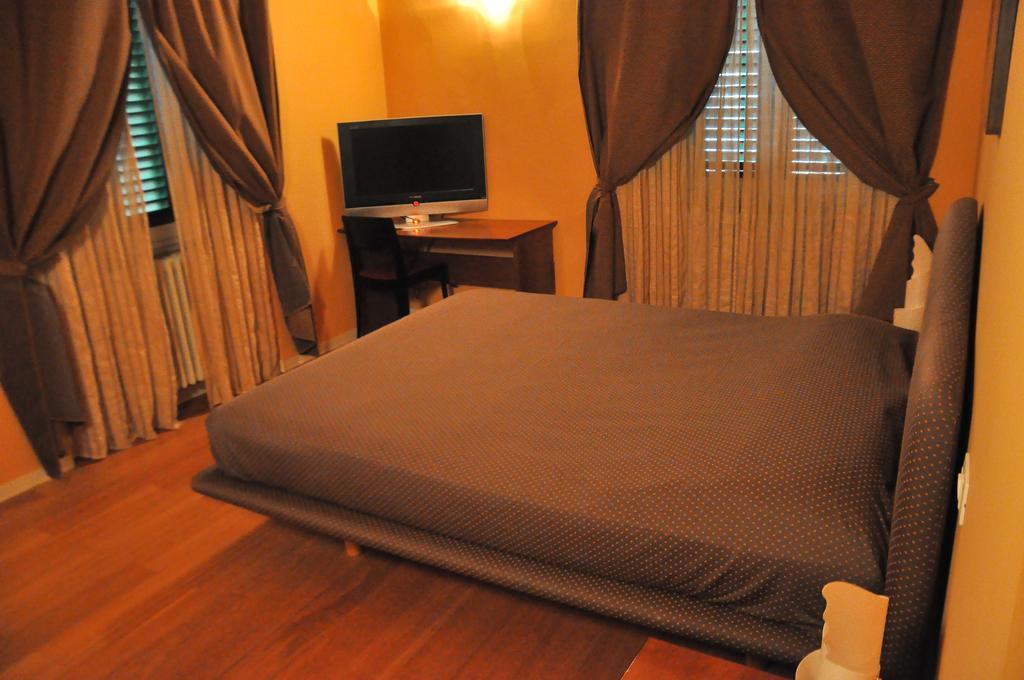 B&B Al Canto Del Cavour Пистоя Стая снимка