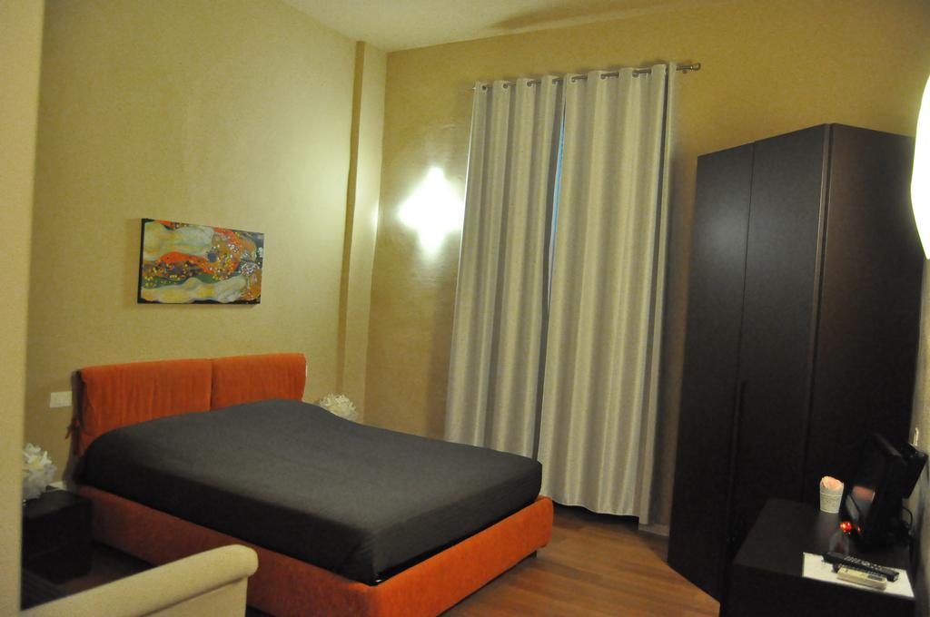 B&B Al Canto Del Cavour Пистоя Стая снимка